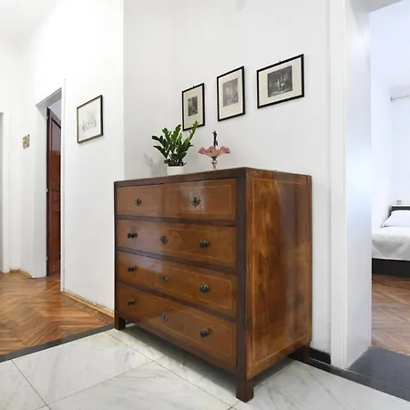 Center. Beautiful 130m2 Apartmant, Sea View Apartment