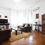 Lägenhet Center. Beautiful 130m2 Apartmant, Sea View *