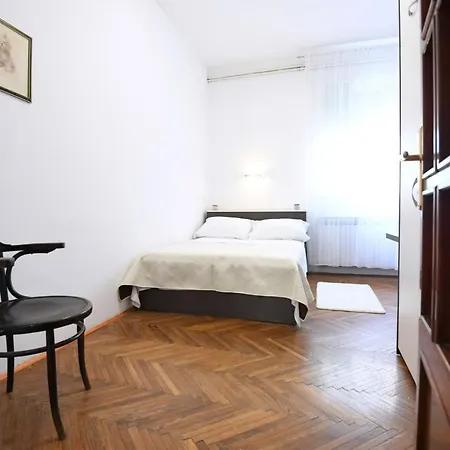 شقة Center. Beautiful 130m2 Apartmant, Sea View