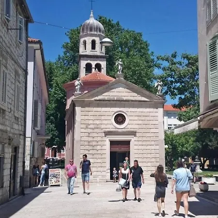 Center. Beautiful 130m2 Apartmant, Sea View شقة *